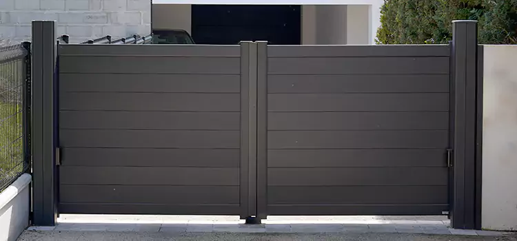 Common Residential Gate Issues We Resolve in North Royalton, OH